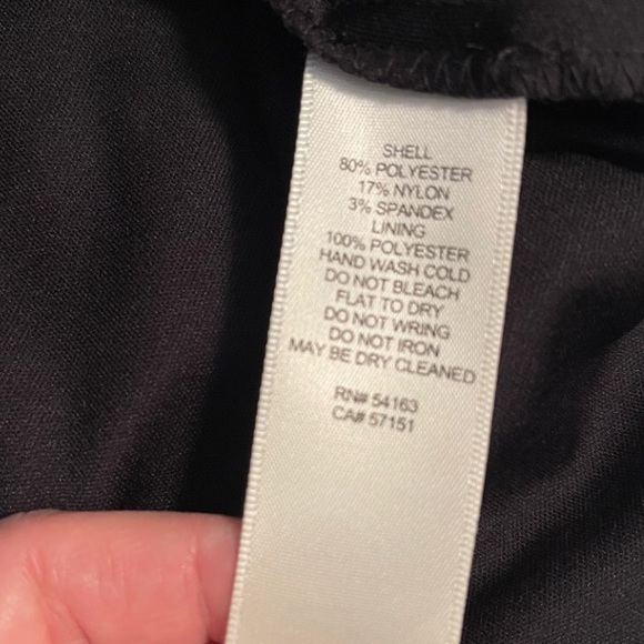 Eliza J EUC red laced embroidered dress - Picture 6 of 6